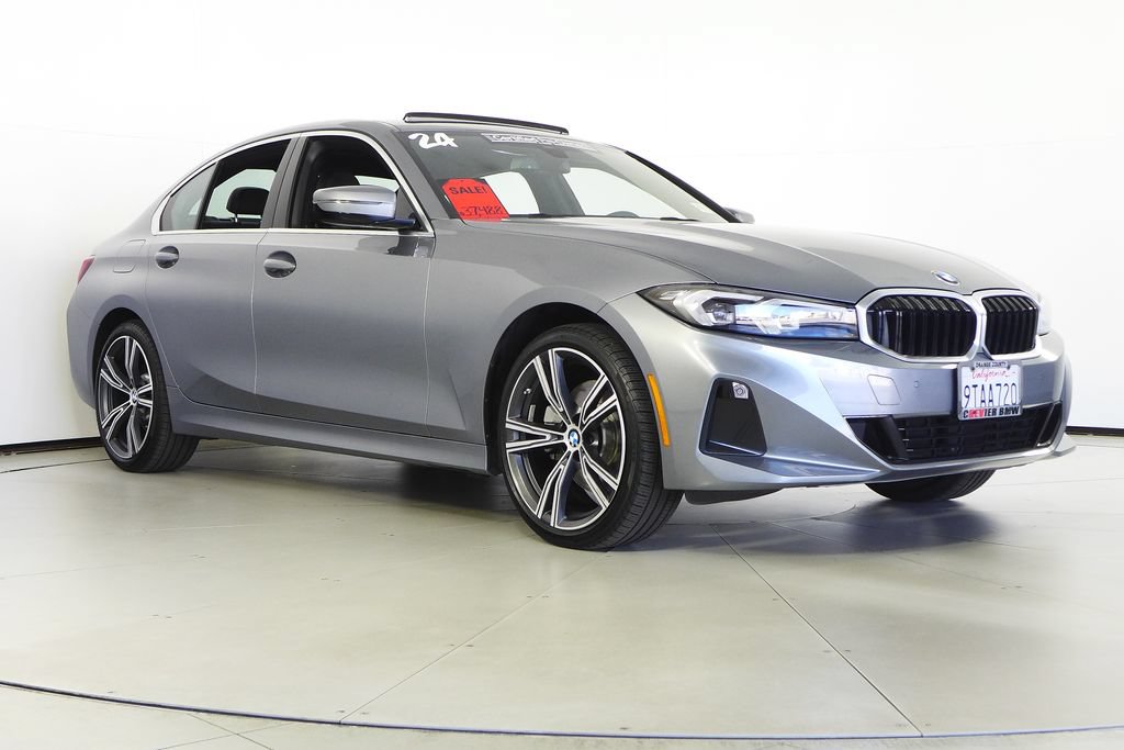 Certified 2024 BMW 330i xDrive Sedan w/ Premium Package AWD/4WD image 4