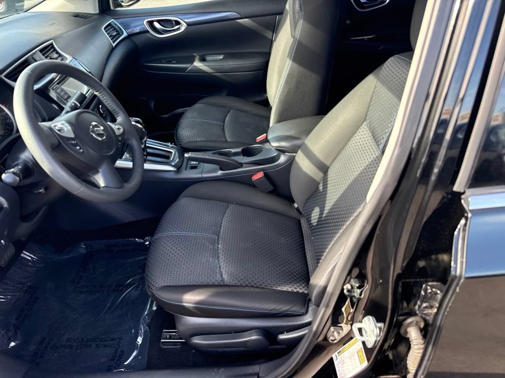 Used 2017 Nissan Sentra SR FWD image 12