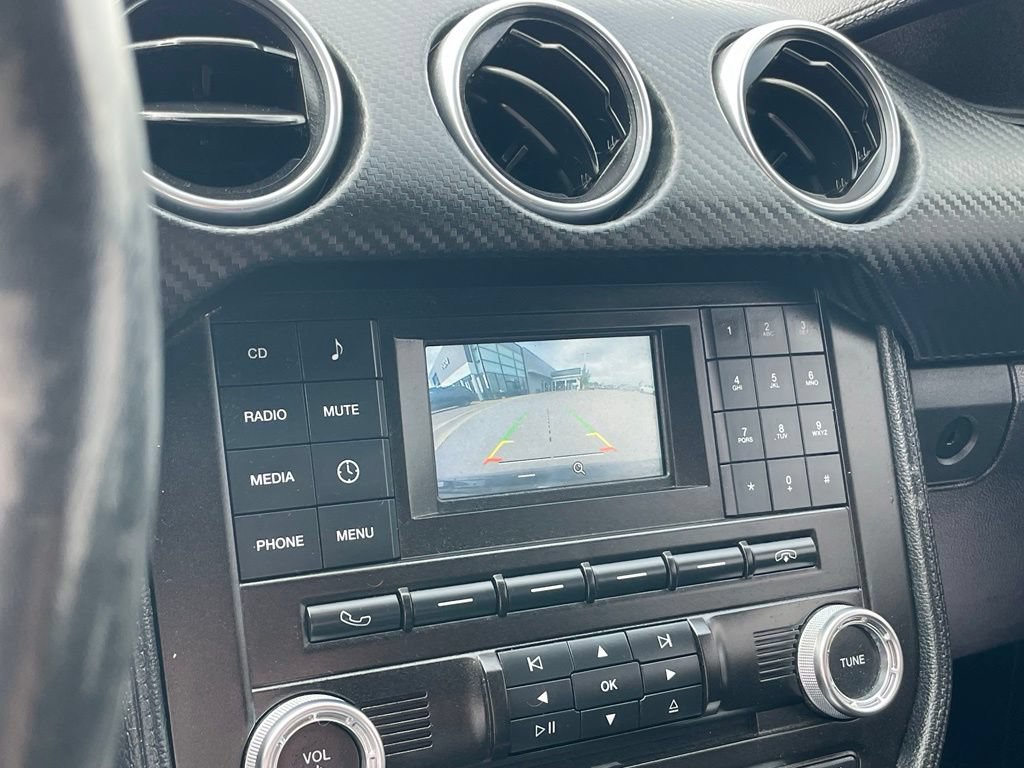 Used 2018 Ford Mustang Coupe RWD image 15