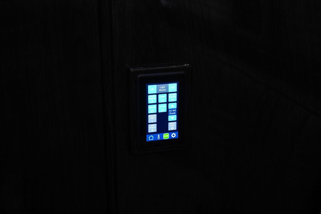 Used 2020 Mercedes-Benz Sprinter 3500 w/ Windows All Around Package image 52