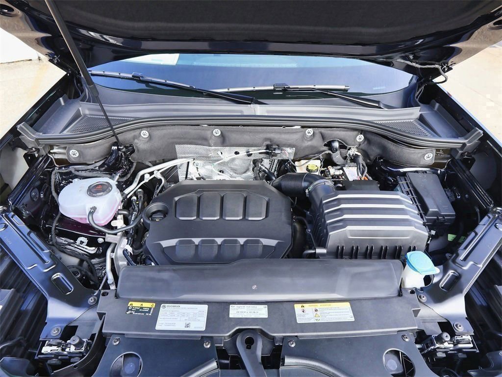 New 2026 Volkswagen Atlas SE image 30