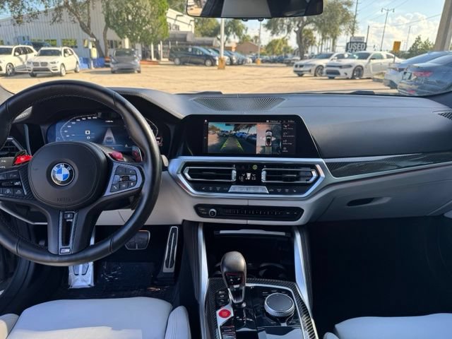 Used 2022 BMW M4 Competition w/ Executive Package RWD image 9