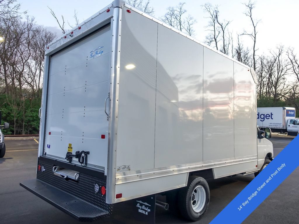 New 2027 Ford E-350 and Econoline 350 Super Duty w/ Power Equipment Group RWD image 7
