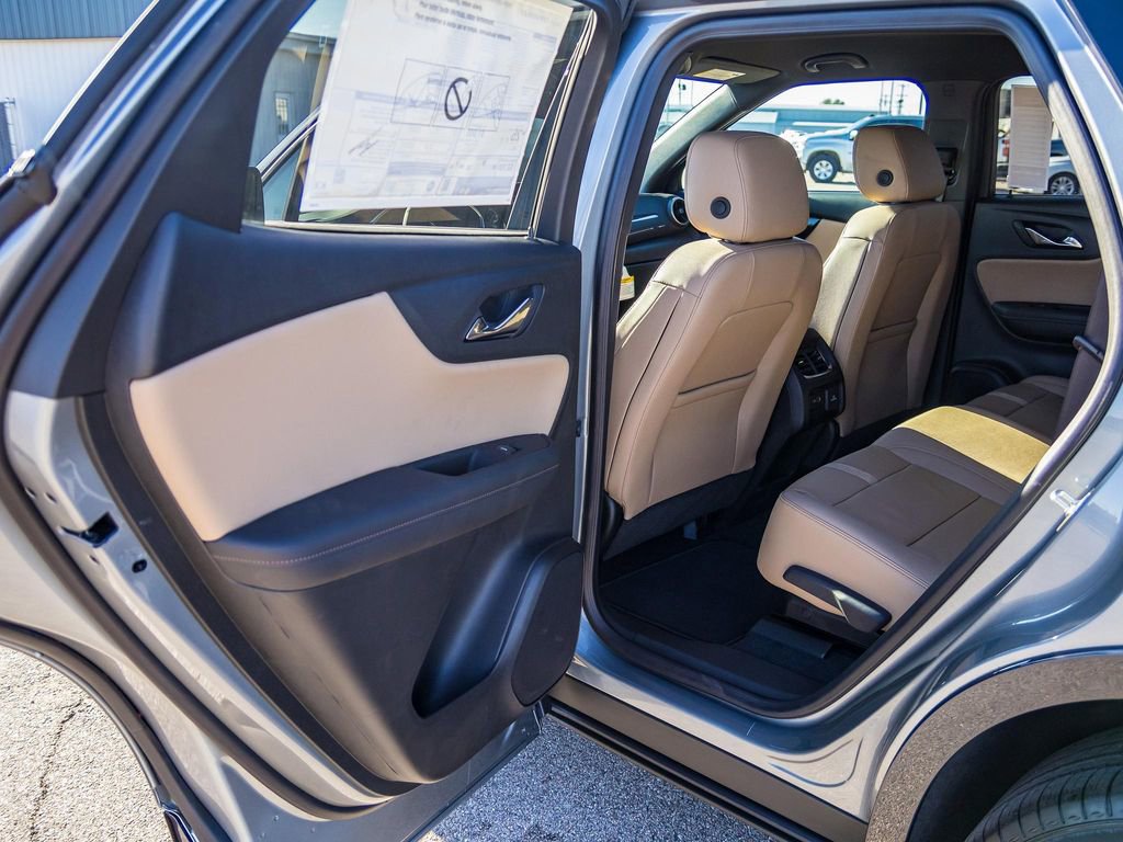 New 2025 Chevrolet Blazer Premier FWD image 24