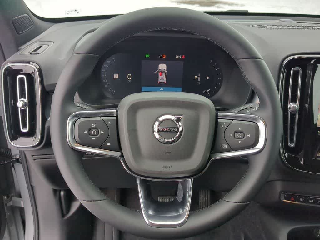 Used 2026 Volvo XC40 B5 Ultra w/ Protection Package Premier AWD/4WD image 22