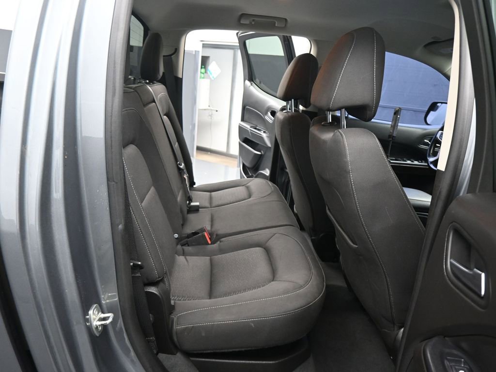 Used 2021 GMC Canyon Elevation w/ Trailering Package image 3