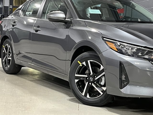 New 2025 Nissan Sentra SV image 4