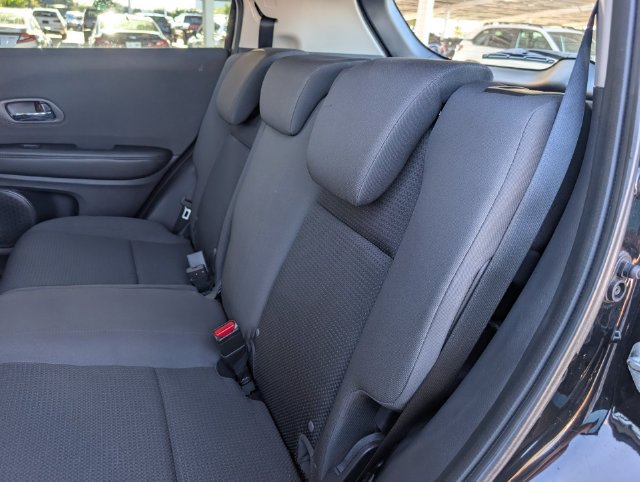Used 2022 Honda HR-V LX image 25