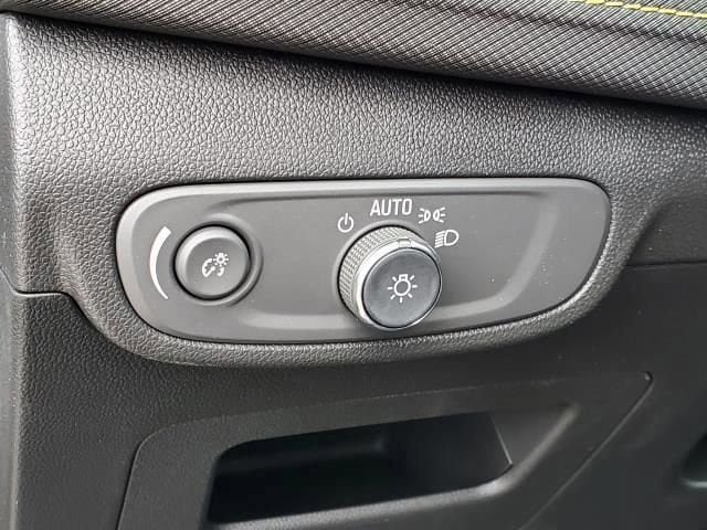 New 2025 Chevrolet TrailBlazer ACTIV w/ Convenience Package AWD/4WD image 9