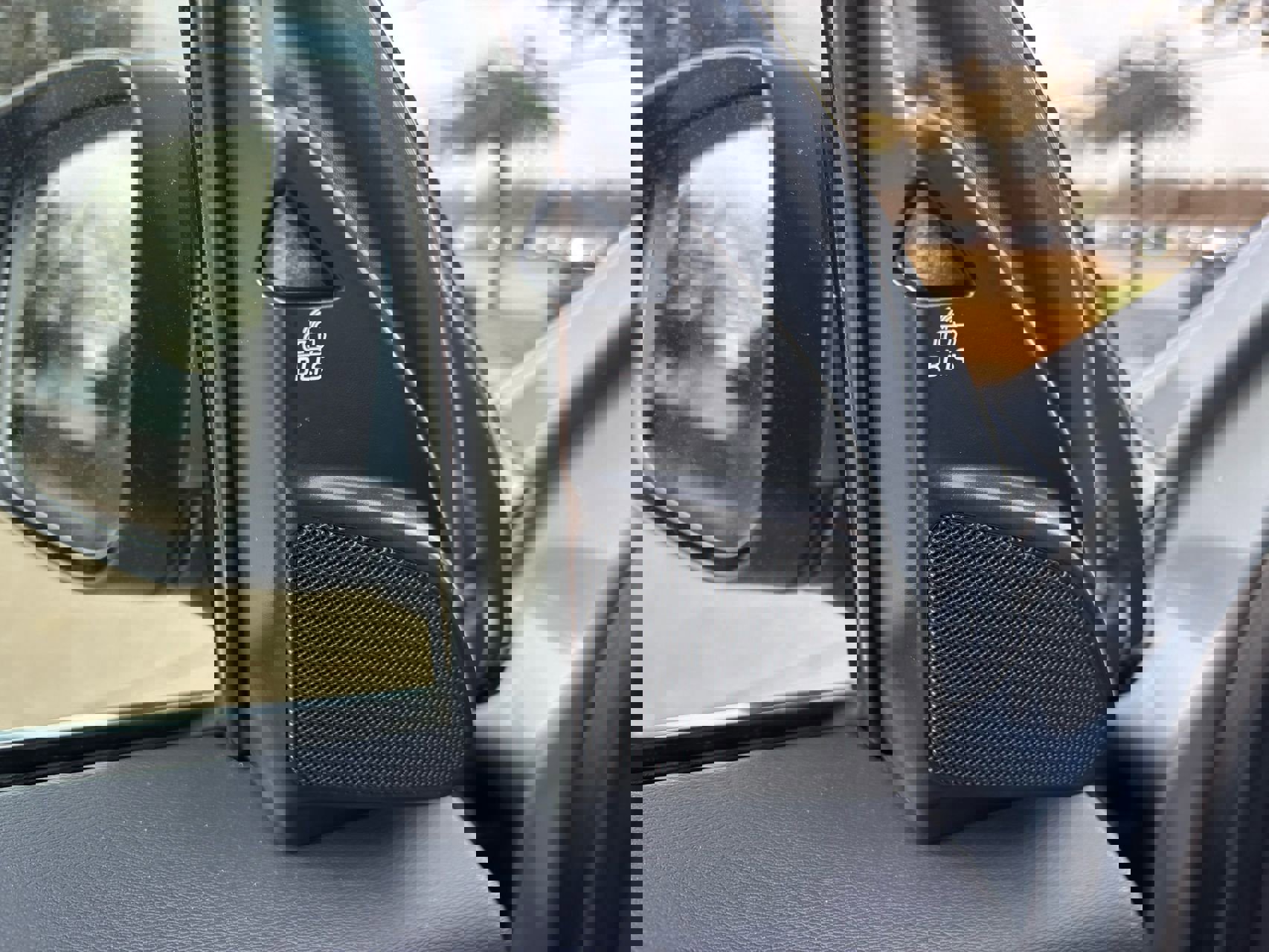 Used 2017 Volvo XC60 T5 Inscription w/ Preferred Option Package image 14