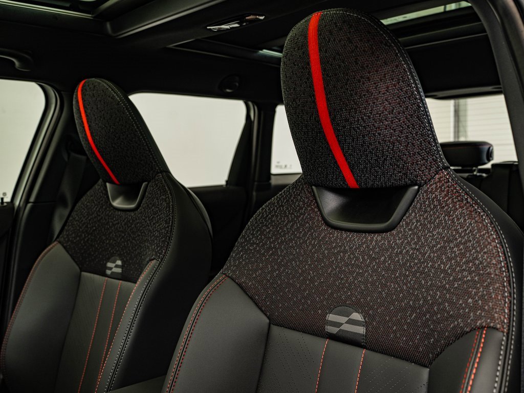 New 2026 MINI Cooper S image 30