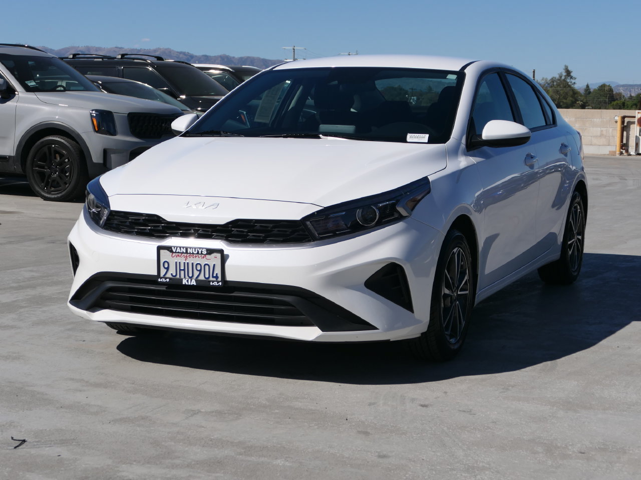 Certified 2023 Kia Forte LXS FWD image 7