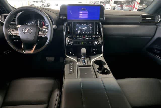 New 2026 Lexus LX 700h Luxury AWD/4WD image 5