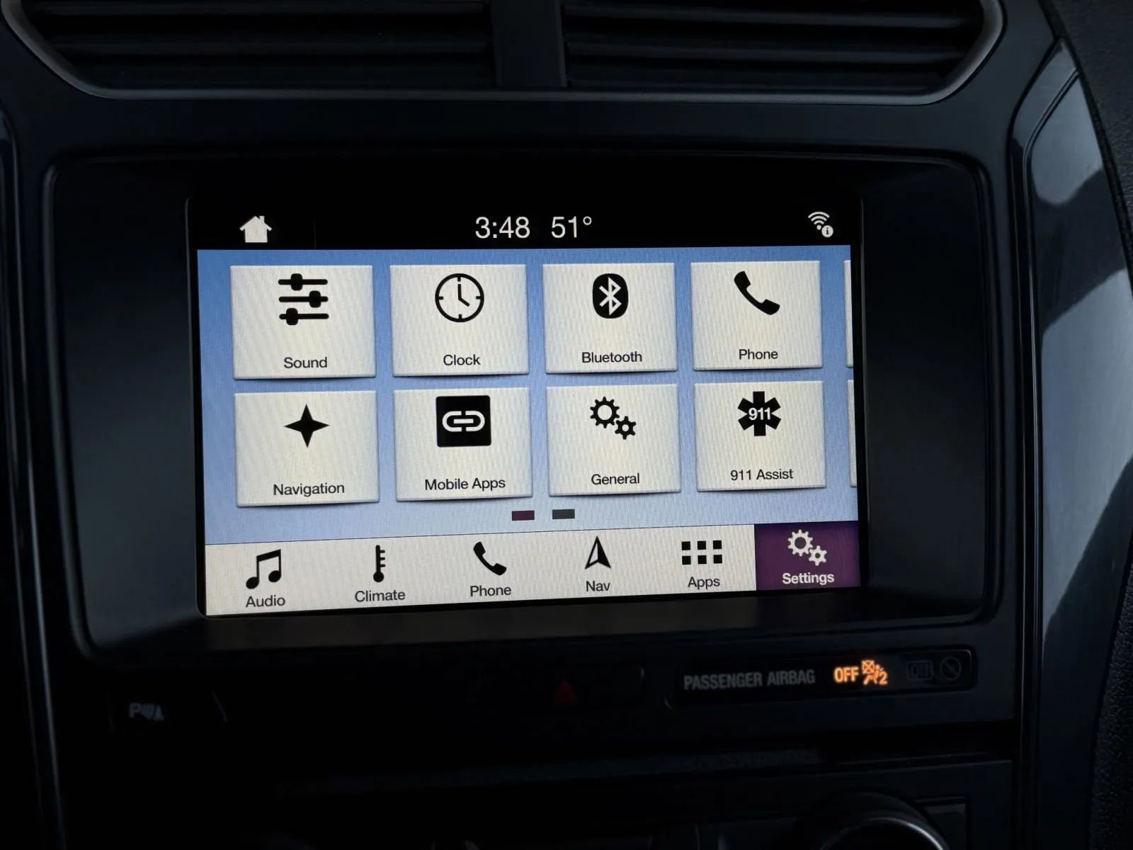 Used 2018 Ford Explorer XLT w/ Equipment Group 202A image 33