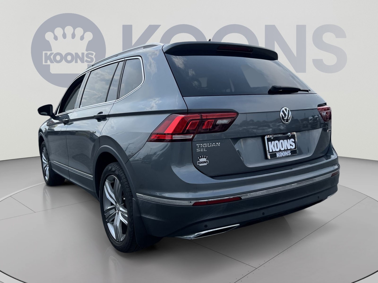 Used 2021 Volkswagen Tiguan SE AWD/4WD image 4