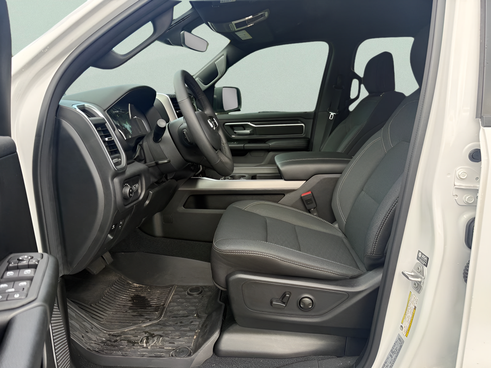 Certified 2026 RAM 1500 Big Horn AWD/4WD image 10