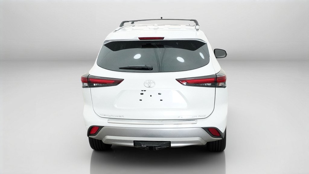 New 2026 Toyota Highlander Platinum AWD/4WD image 12