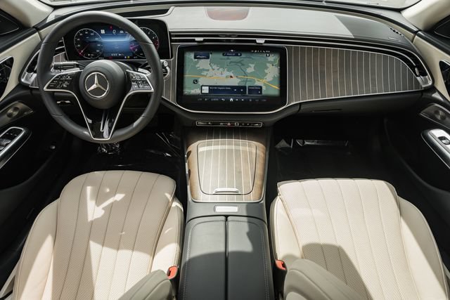 Certified 2025 Mercedes-Benz E 450 4MATIC Sedan image 21