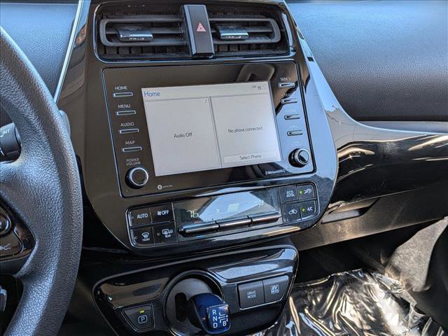 Used 2022 Toyota Prius LE image 15
