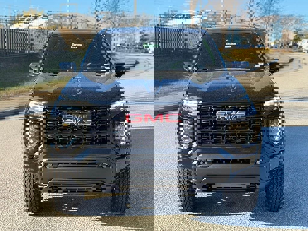 New 2026 GMC Canyon Elevation w/ Convenience Package image 9