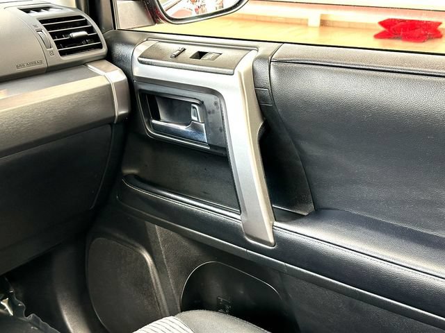Used 2024 Toyota 4Runner SR5 AWD/4WD image 26