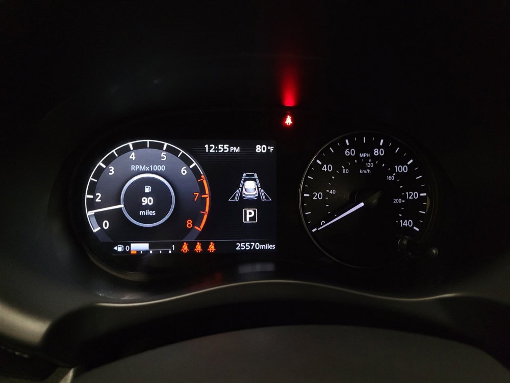 Used 2024 Nissan Kicks SV w/ Interior Electronics Package FWD image 23