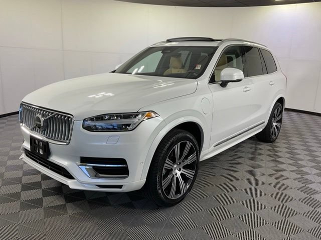 Certified 2024 Volvo XC90 T8 Ultimate w/ Protection Package Premier