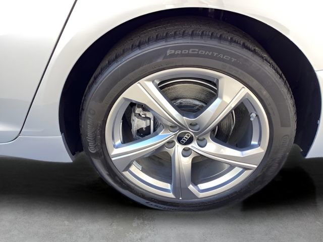 Used 2024 Audi A6 Premium Plus image 10