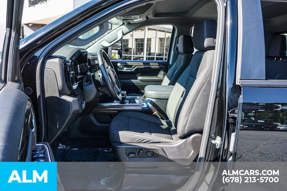 Used 2024 Chevrolet Silverado 1500 RST w/ Convenience Package II AWD/4WD image 20