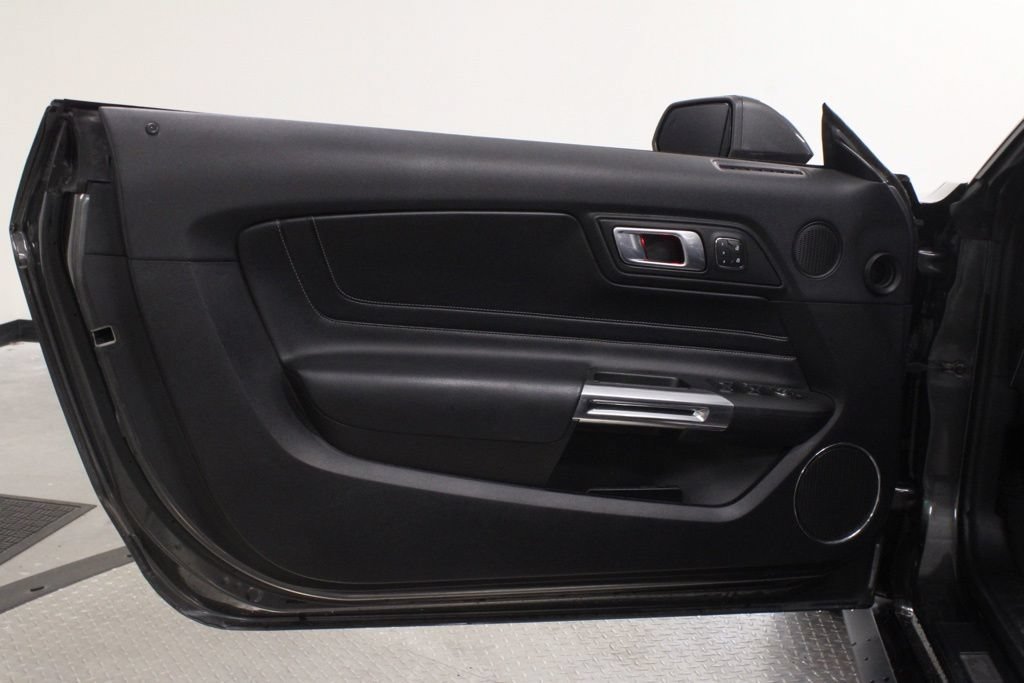 Used 2019 Ford Mustang GT Premium w/ Equipment Group 401A RWD image 14