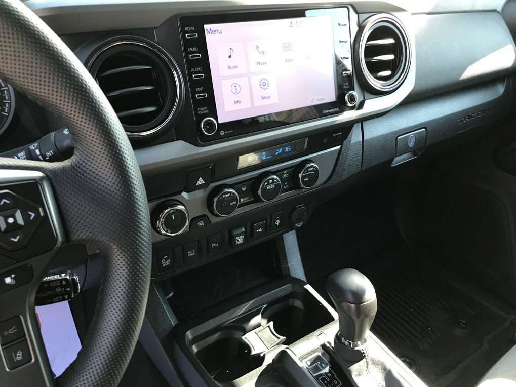 Certified 2022 Toyota Tacoma TRD Off-Road w/ Technology Package AWD/4WD image 18