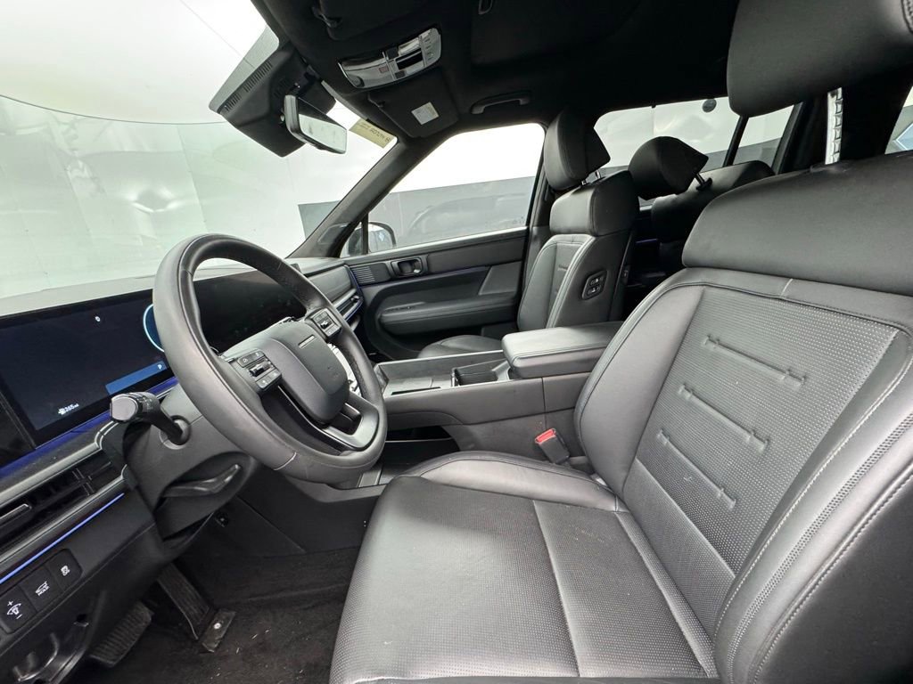 Used 2024 Hyundai Santa Fe Calligraphy image 9