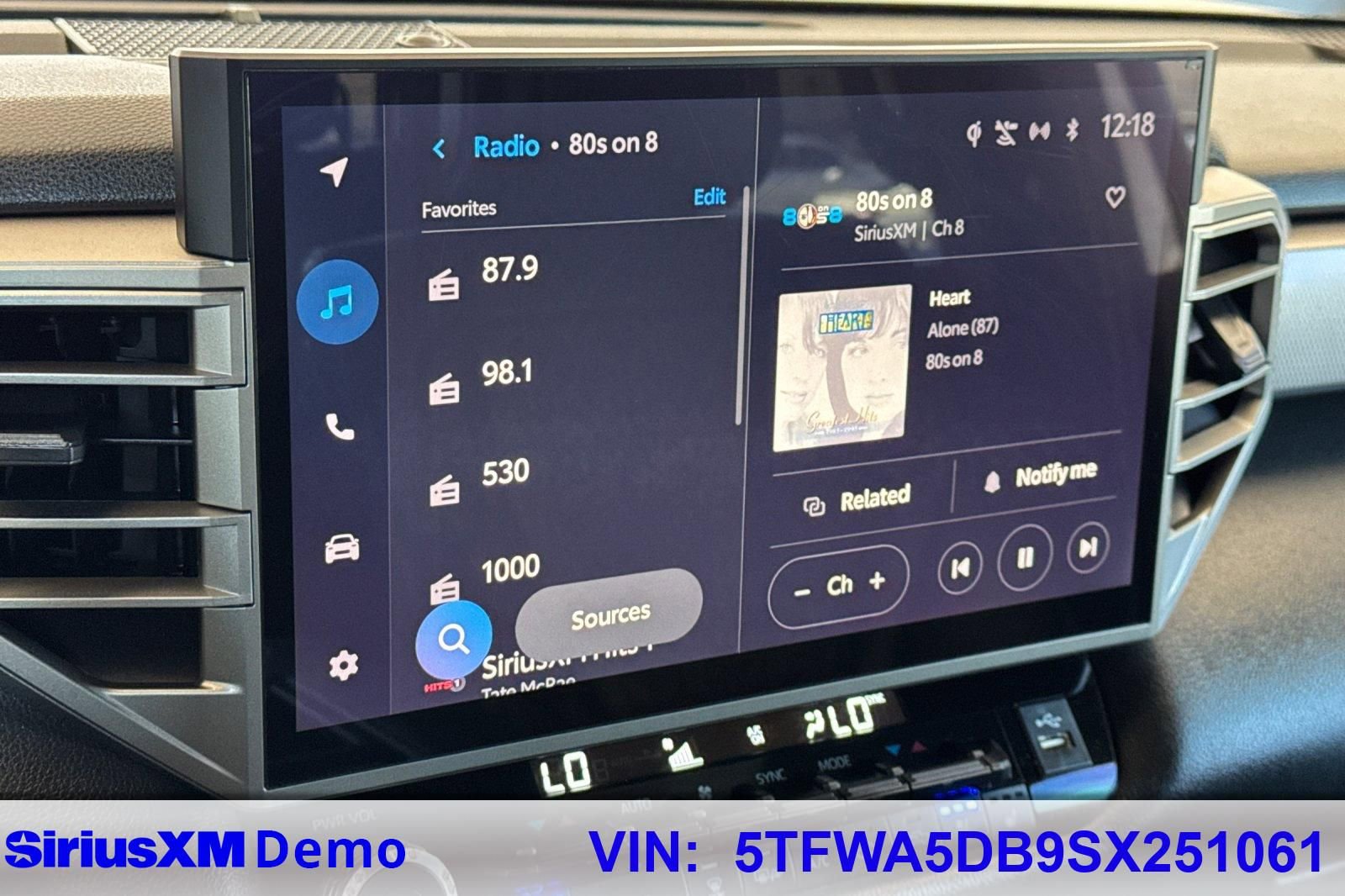 Used 2025 Toyota Tundra Limited image 26