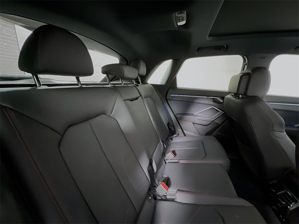 New 2025 Audi Q3 2.0T Premium Plus image 28