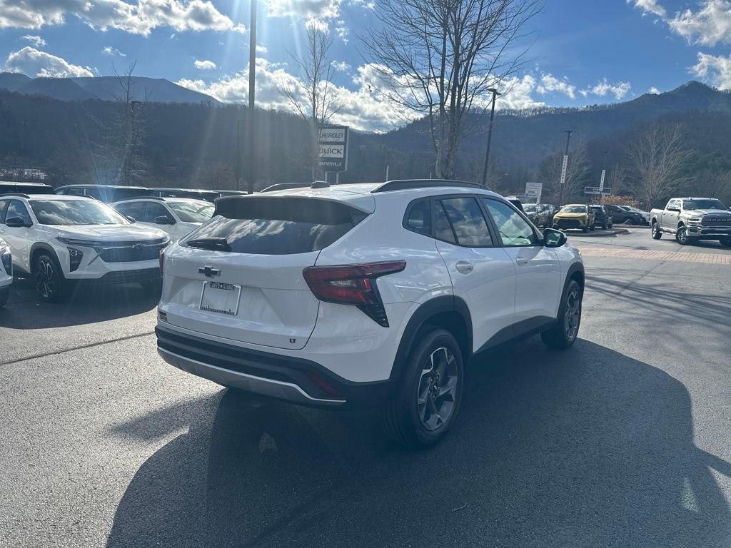 New 2025 Chevrolet Trax LT w/ LT Convenience Package image 29