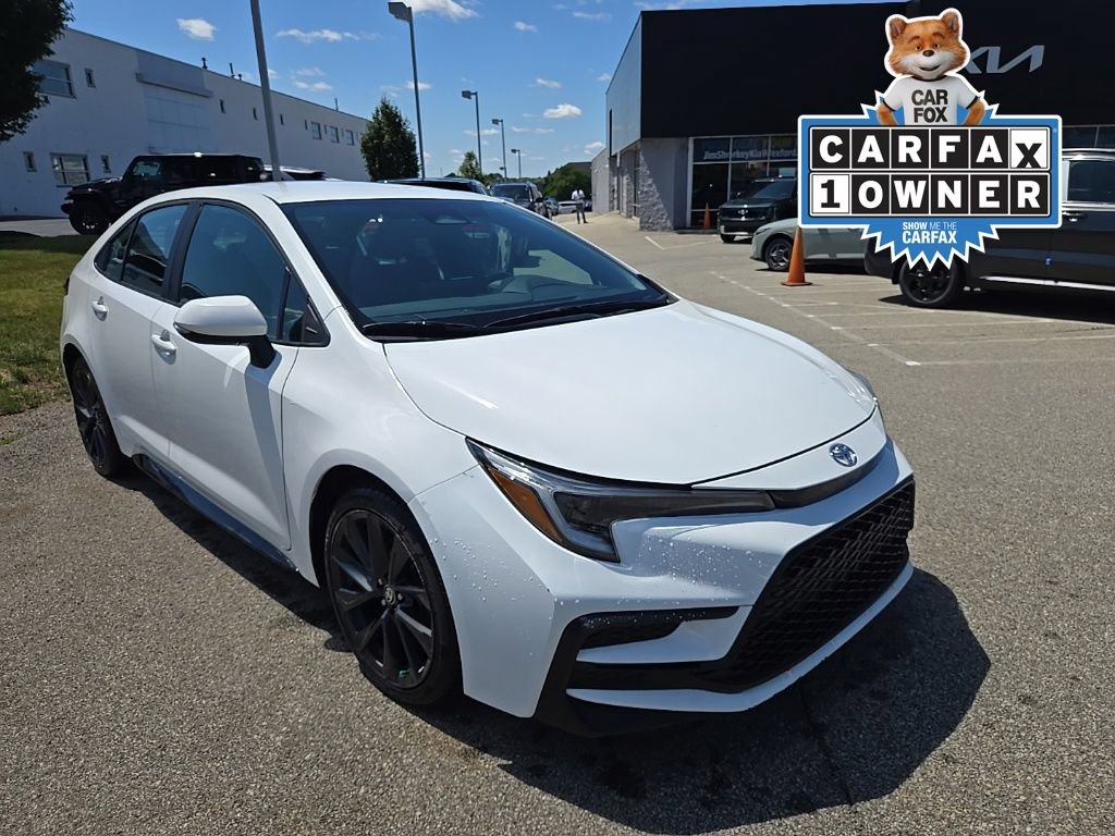 Used 2024 Toyota Corolla SE FWD image 1