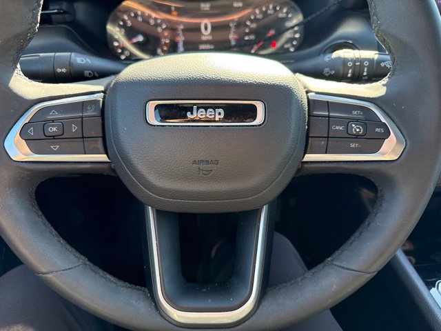 Used 2024 Jeep Compass Latitude w/ Altitude Special Edition AWD/4WD image 14