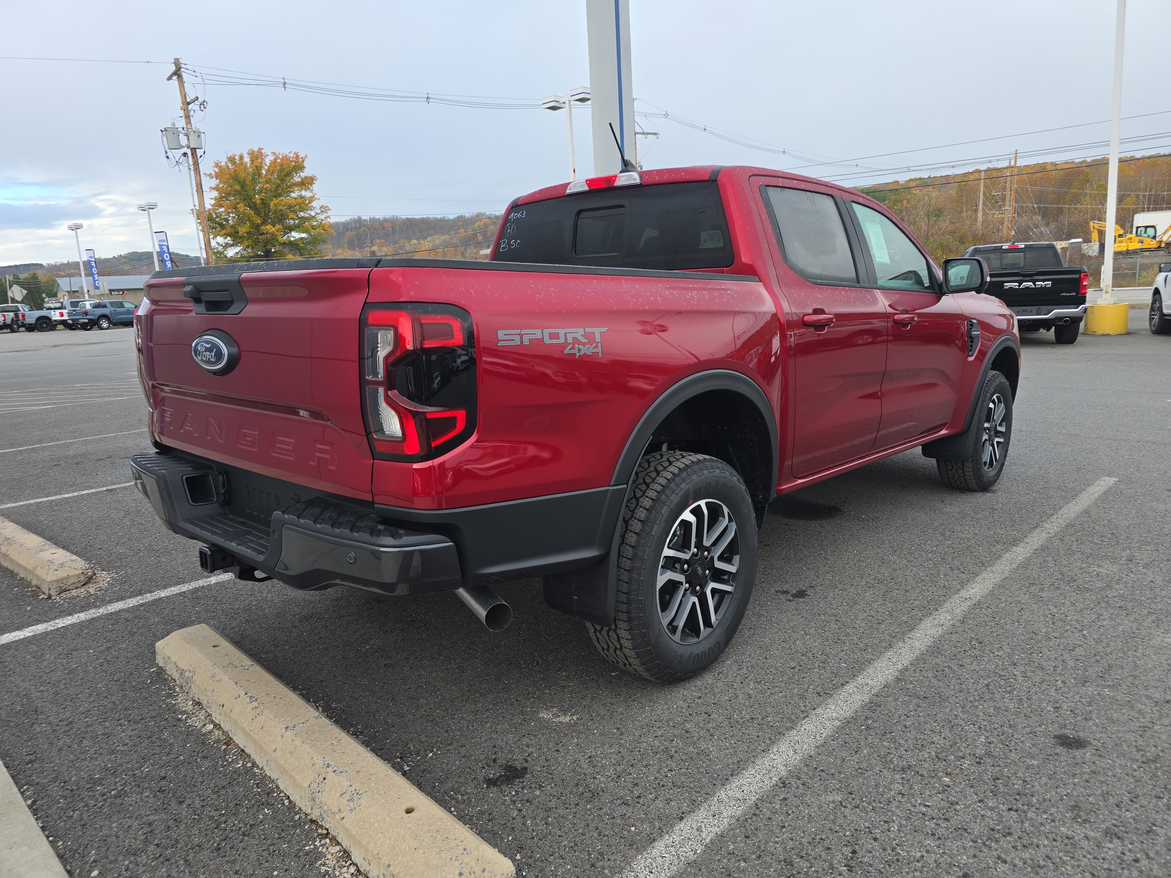 New 2025 Ford Ranger Lariat w/ Advanced Towing Package image 3