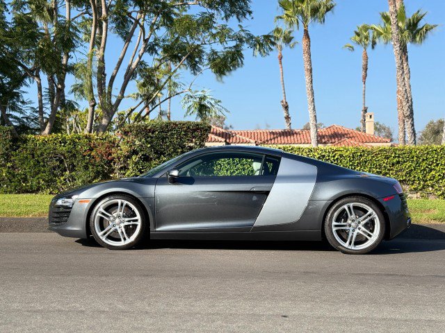Used 2008 Audi R8 V8 image 2