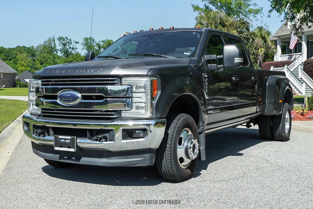 Used 2017 Ford F350 Lariat w/ Lariat Ultimate Package AWD/4WD image 14