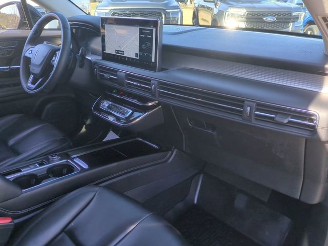 Used 2023 Lincoln Corsair AWD image 35