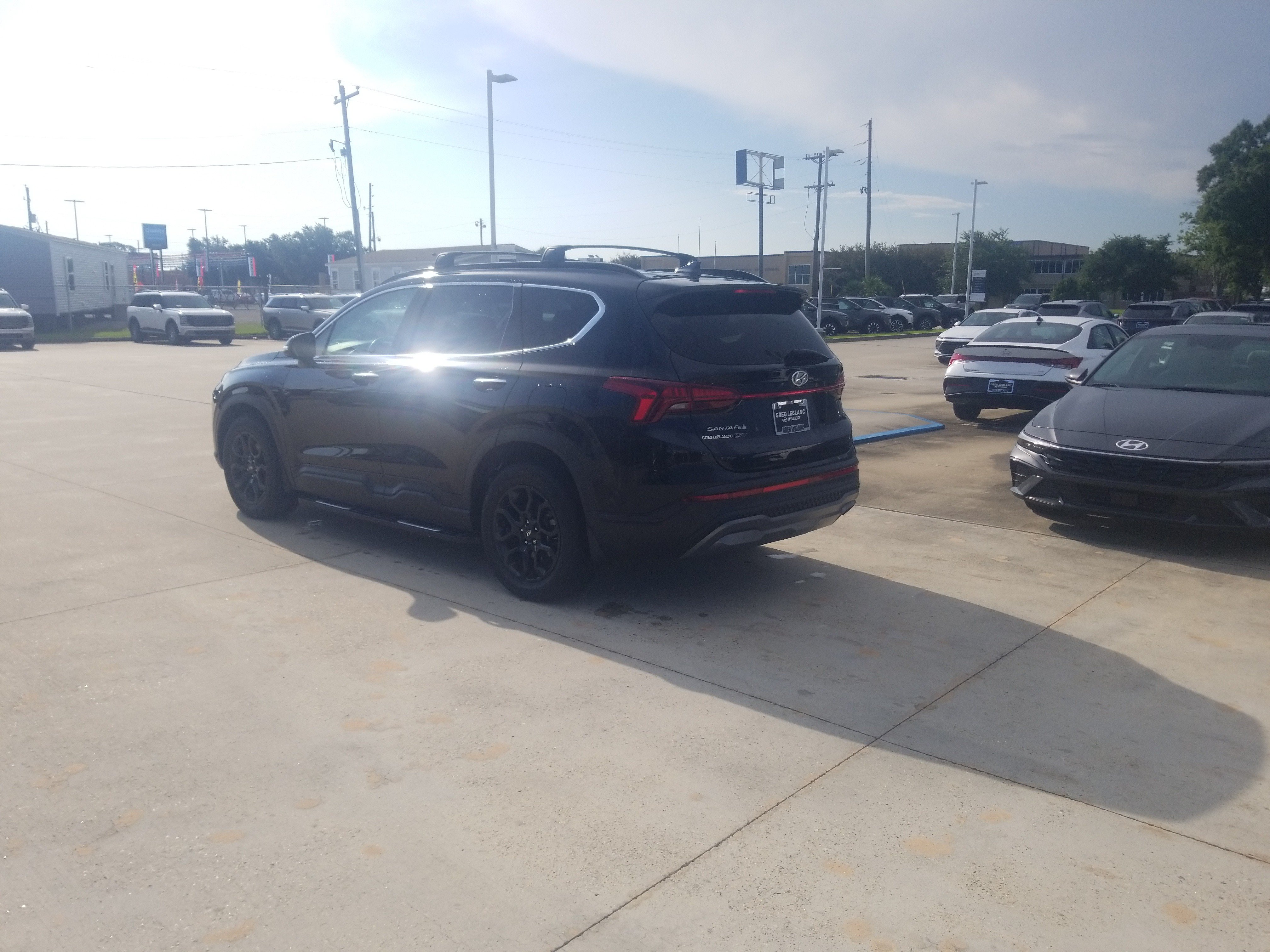 Used 2023 Hyundai Santa Fe XRT FWD image 5