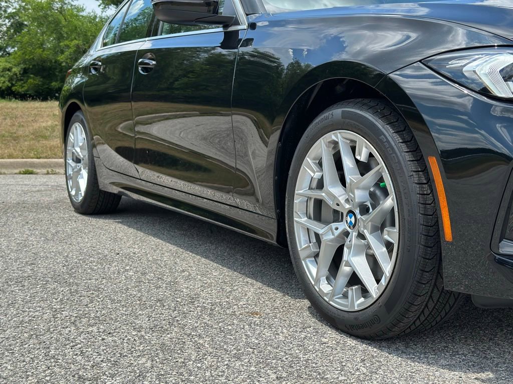 New 2025 BMW 330i xDrive Sedan image 9