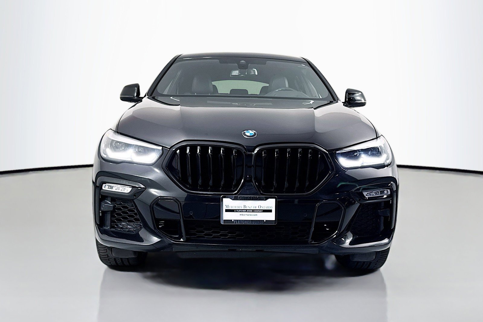 Used 2021 BMW X6 sDrive40i w/ M Sport Package RWD image 3