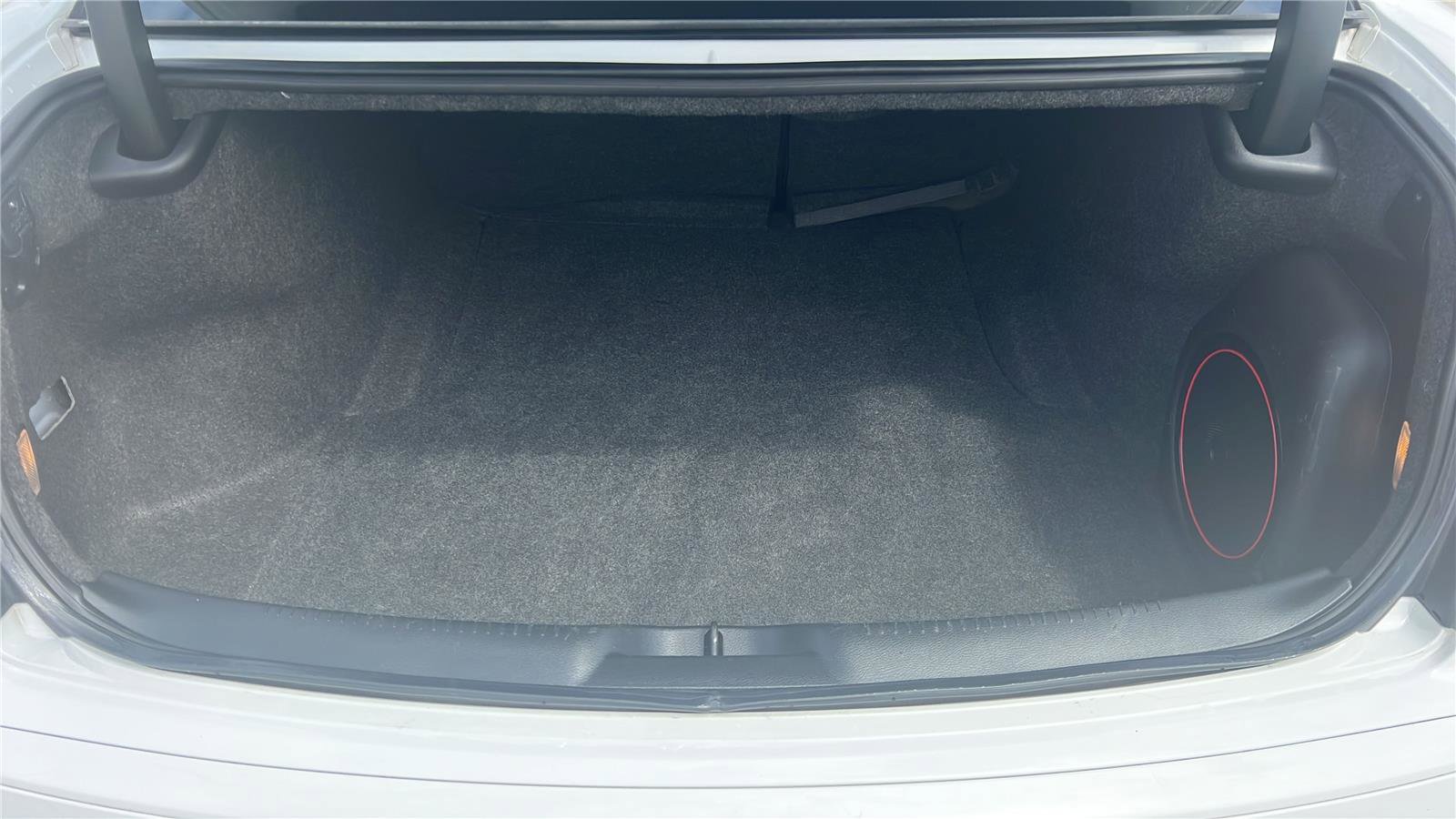 Used 2016 Chrysler 300 S RWD image 16