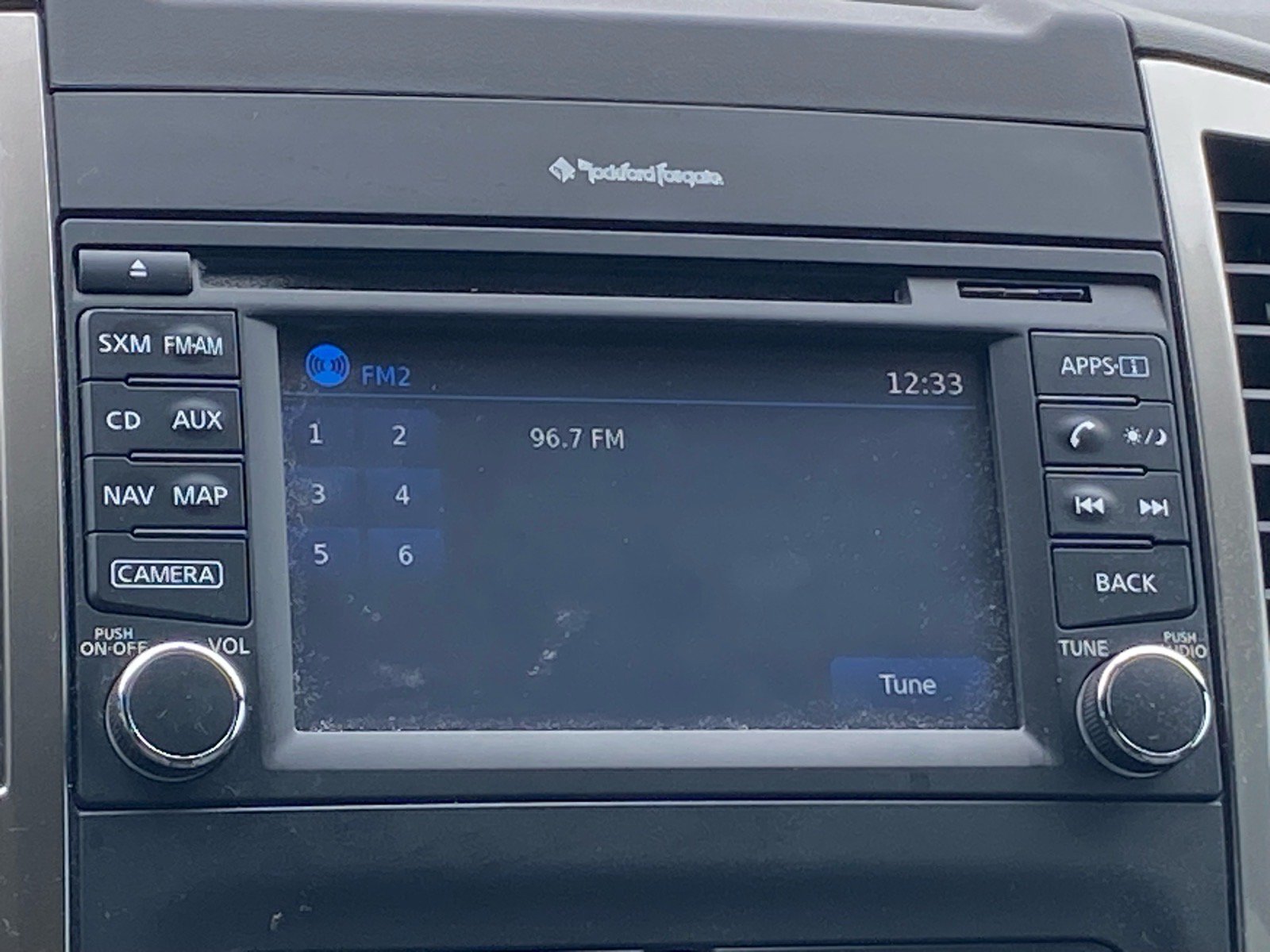 Used 2019 Nissan Frontier SL RWD image 9