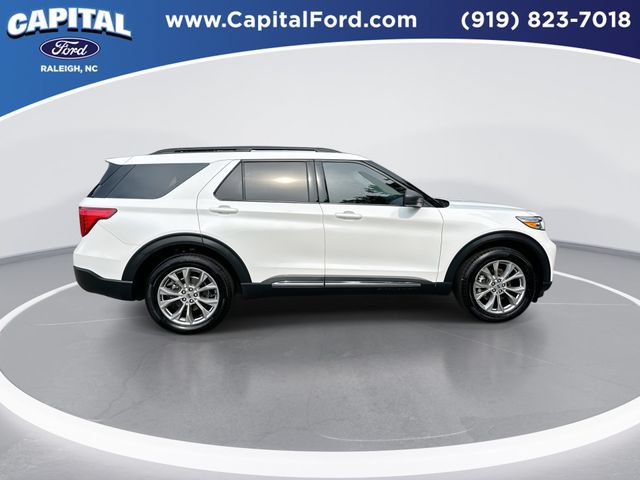 Certified 2023 Ford Explorer XLT w/ Equipment Group 202A AWD/4WD image 9