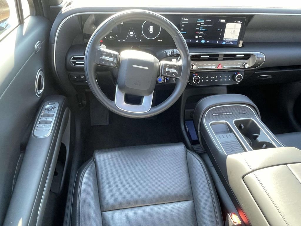 Used 2026 Hyundai Palisade Calligraphy image 11