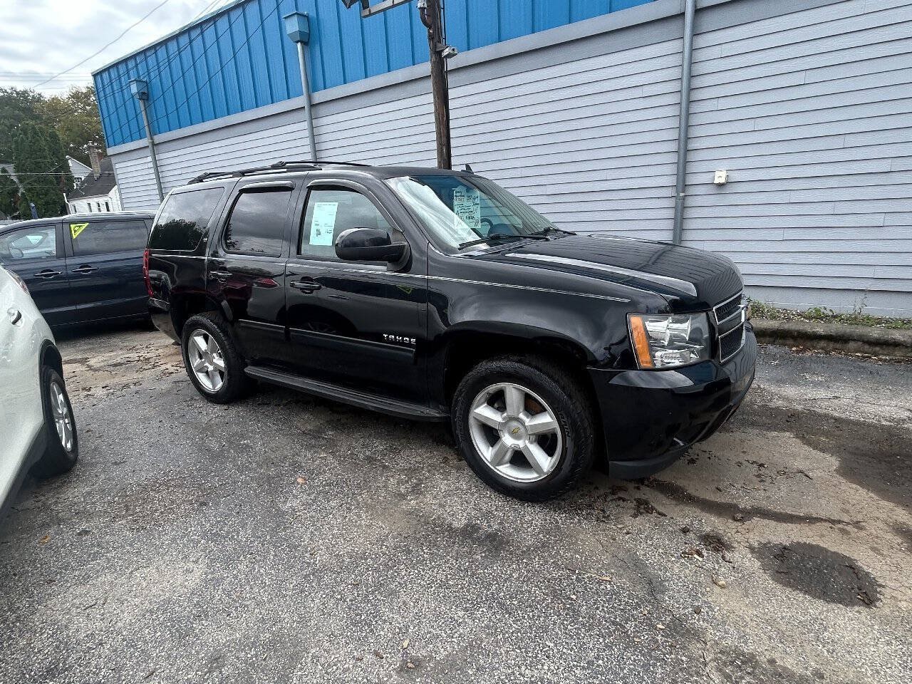 Used 2013 Chevrolet Tahoe LT w/ Luxury Package AWD/4WD image 15