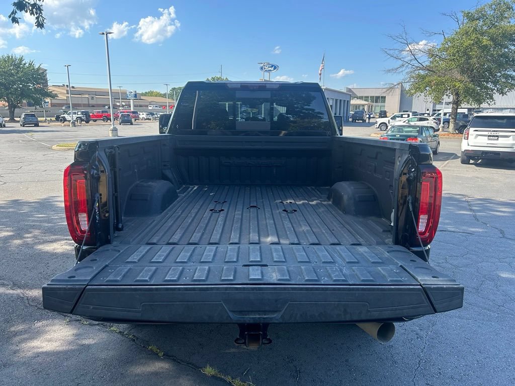 Used 2023 GMC Sierra 2500 Denali w/ Denali Ultimate Package AWD/4WD image 9